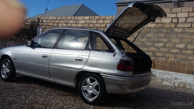 Opel Astra 1993, 500,265 km - 1.6 l - Bakı