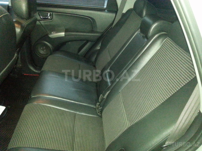 Kia Sportage 2007, 172,000 km - 2.0 l - Bakı