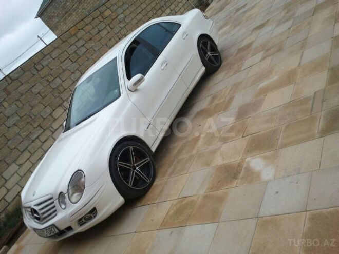 Mercedes E 270 2004, 150,000 km - 2.7 l - Sumqayıt