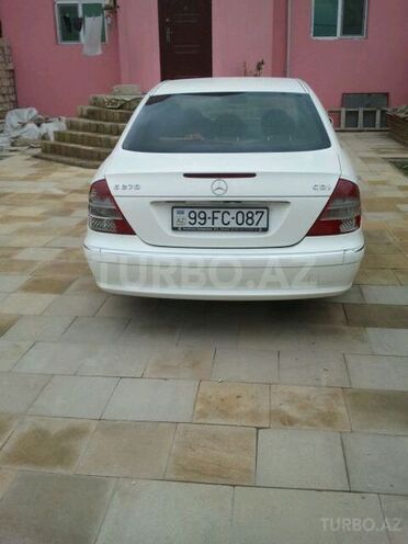Mercedes E 270 2004, 150,000 km - 2.7 l - Sumqayıt
