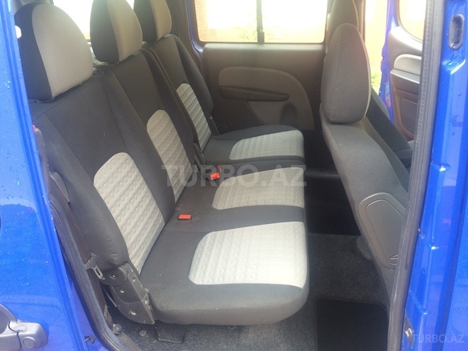 Fiat Doblo 2006, 122,000 km - 1.6 l - Bakı