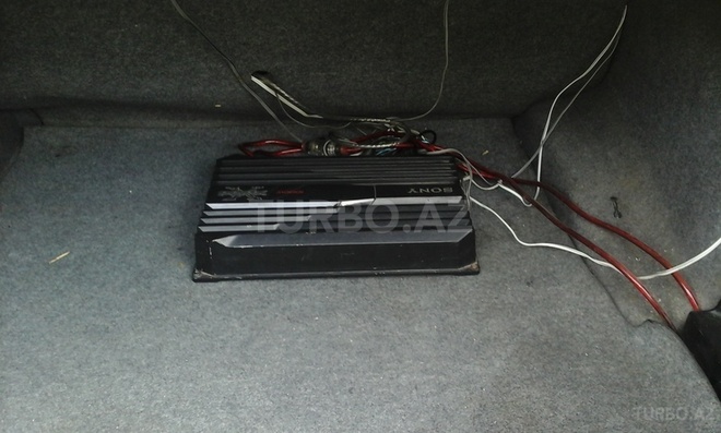 BMW 320 1998, 375,000 km - 2.0 l - Biləsuvar