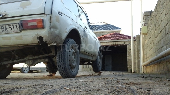 LADA (VAZ) Niva 1981, 200,000 km - 1.6 л - Bakı
