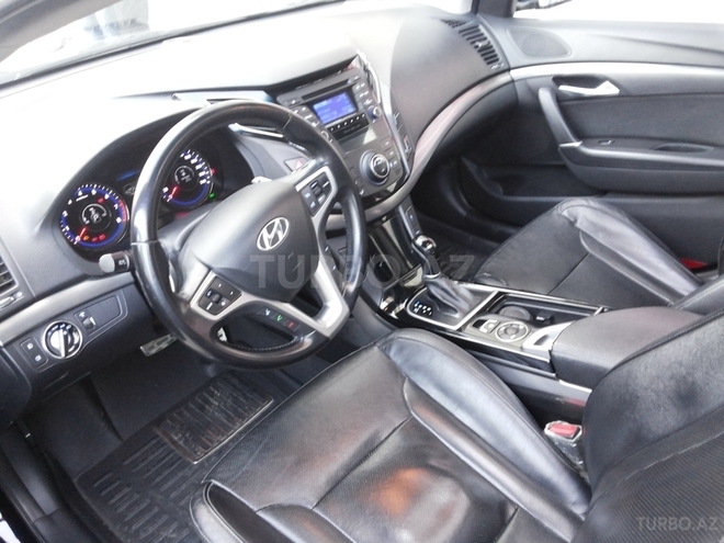 Hyundai i40 2011, 115,000 km - 2.0 л - Bakı