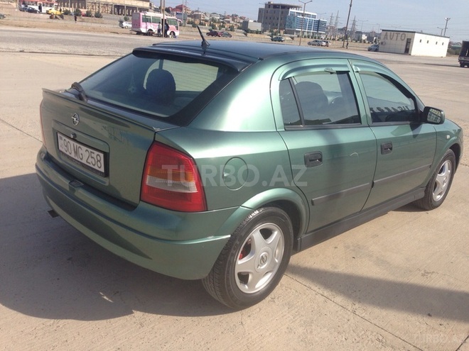 Opel Astra 1999, 245,000 km - 2.0 l - Bakı
