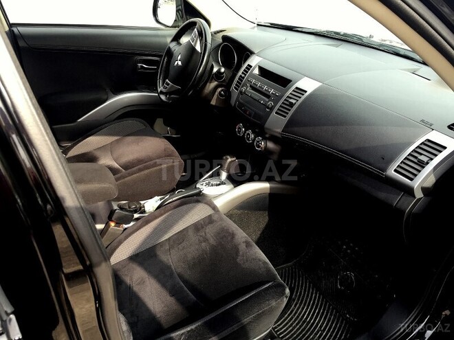 Mitsubishi Outlander 2012, 79,000 km - 2.4 l - Bakı