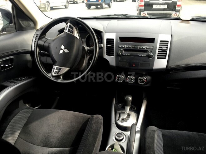 Mitsubishi Outlander 2012, 79,000 km - 2.4 l - Bakı