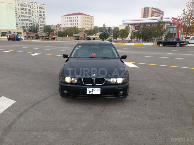 BMW 520 1999, 220,000 km - 2.0 l - Sumqayıt