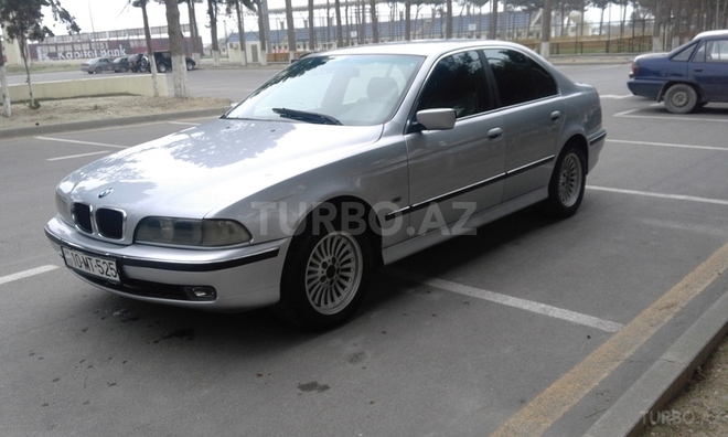 BMW 523 1996, 270,000 km - 2.5 l - Sumqayıt