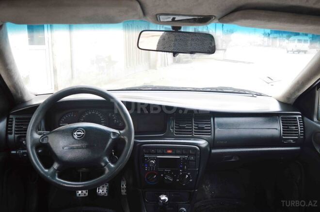 Opel Vectra 1997, 400,000 km - 1.6 l - Bakı