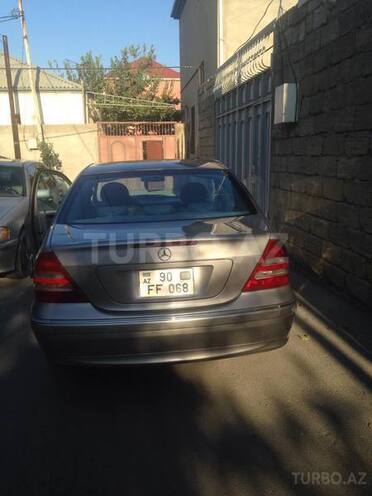 Mercedes C 230 2003, 278,000 km - 2.7 l - Bakı