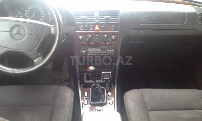 Mercedes C 200 1997, 260,659 km - 2.0 л - Bakı
