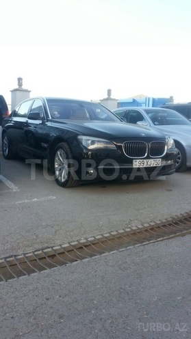 BMW 750 2011, 81,000 km - 4.4 l - Bakı