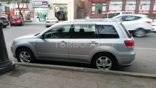 Mitsubishi Airtrek 2004, 140,000 km - 2.0 l - Bakı