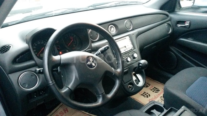 Mitsubishi Airtrek 2004, 140,000 km - 2.0 l - Bakı