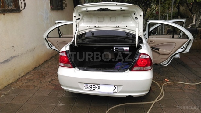Nissan Sunny 2010, 93,000 km - 1.6 l - Xırdalan