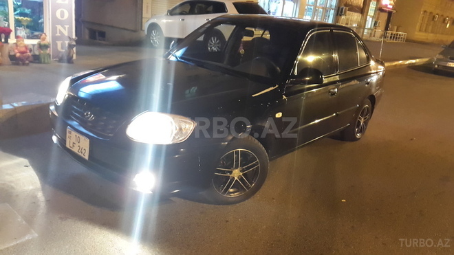 Hyundai Accent 2004, 133,000 km - 1.6 l - Bakı