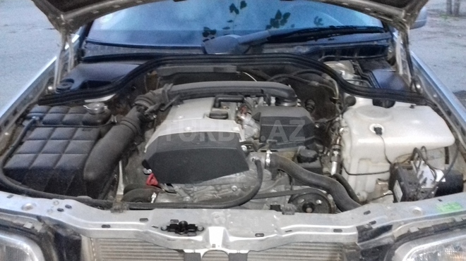 Mercedes C 200 1998, 220,000 km - 0.2 l - İmişli