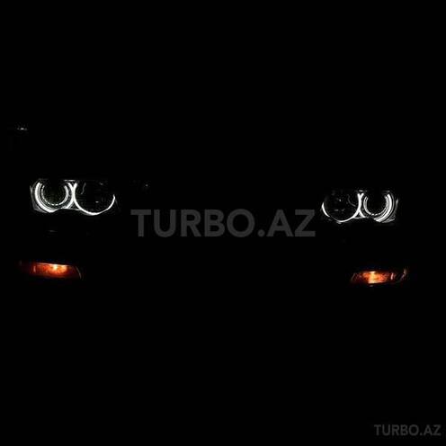 BMW 318 1999, 150,000 km - 1.9 l - Gəncə
