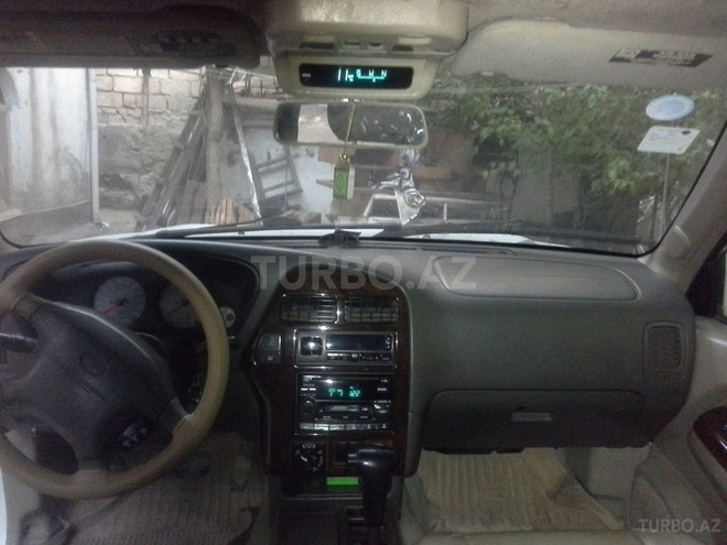 Infiniti QX4 2000, 189,000 km - 3.3 l - Bakı