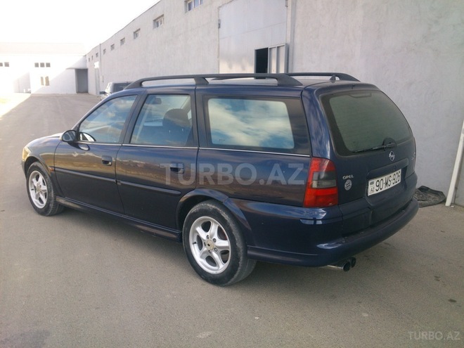 Opel Vectra 1999, 130,000 km - 2.0 l - Bakı