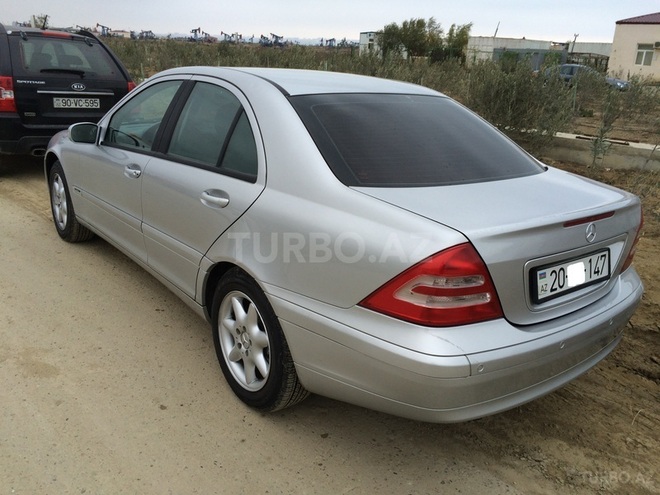 Mercedes C 200 2000, 195,000 km - 2.0 л - Bakı