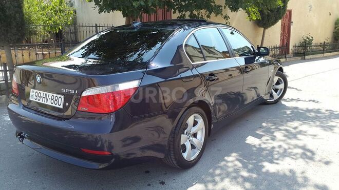 BMW 525 2006, 83,000 km - 2.5 л - Bakı