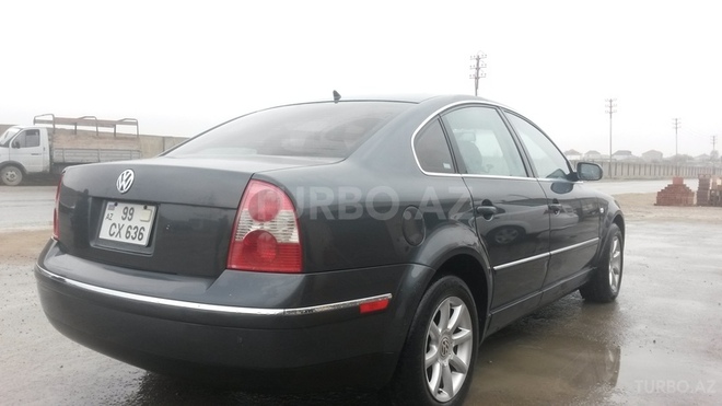 Volkswagen Passat 2003, 160,000 km - 1.8 l - Bakı