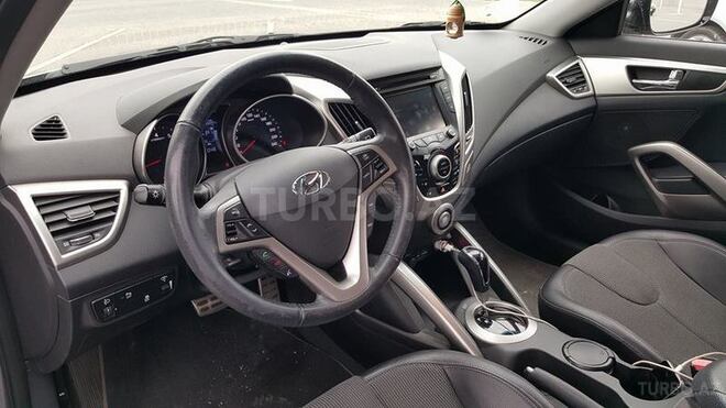 Hyundai Veloster 2011, 28,000 km - 1.6 l - Bakı