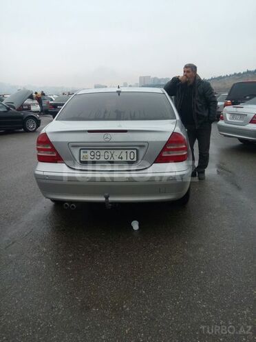 Mercedes C 200 2001, 157,600 km - 2.0 l - Bakı