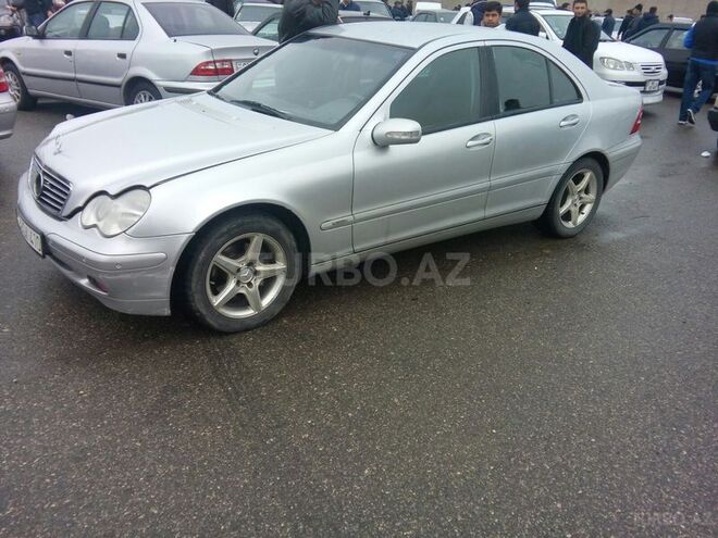 Mercedes C 200 2001, 157,600 km - 2.0 l - Bakı