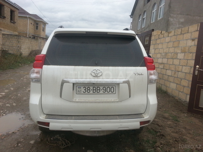 Toyota Prado 2010, 90,000 km - 2.7 l - Qusar