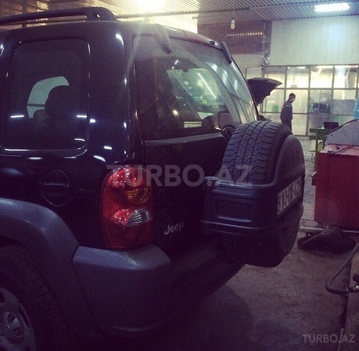 Jeep Cherokee 2004, 130,000 km - 2.5 л - Bakı