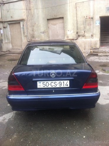 Mercedes C 240 1999, 303,000 km - 2.4 l - Bakı