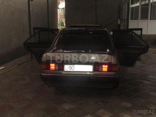 Mercedes 190 1991, 430,000 km - 1.8 l - Bakı