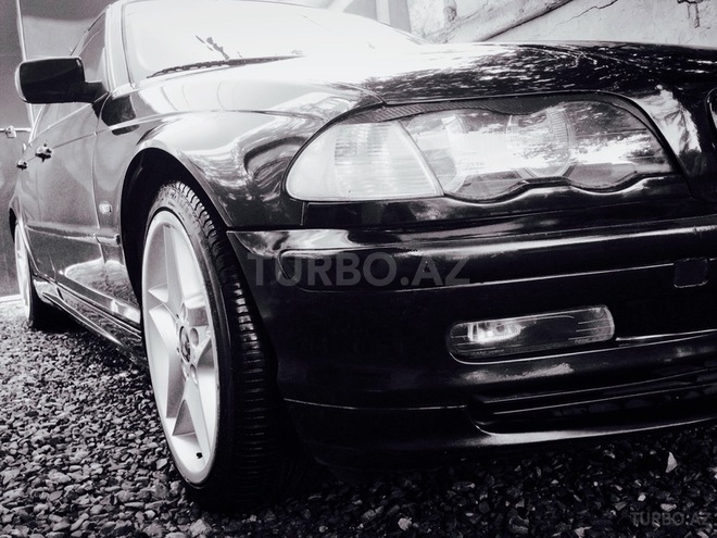 BMW 328 1999, 250,000 km - 2.8 l - Bakı