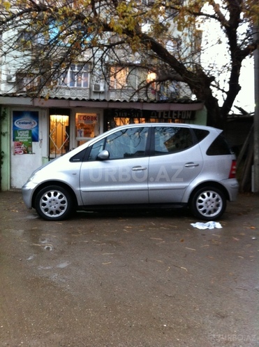 Mercedes A 160 2001, 104,538 km - 1.6 l - Bakı