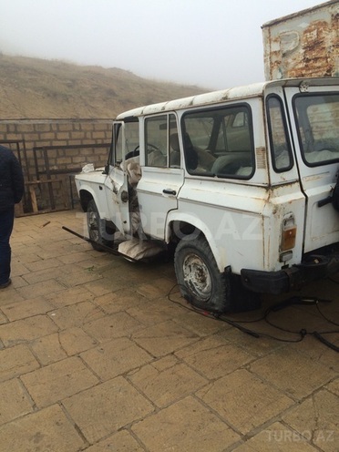 Ford Bronco 1991, 60,000 km - 3.2 л - Qobustan