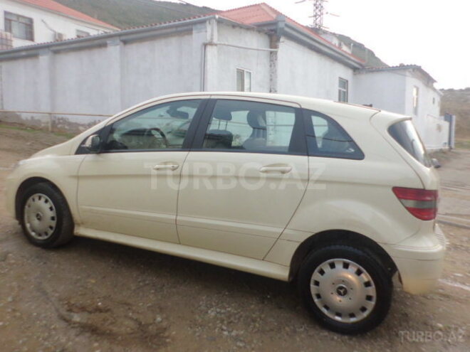Mercedes B 170 2008, 162,000 km - 2.0 л - Bakı