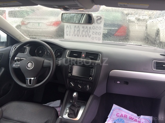 Volkswagen Jetta 2014, 10,500 km - 1.8 l - Bakı