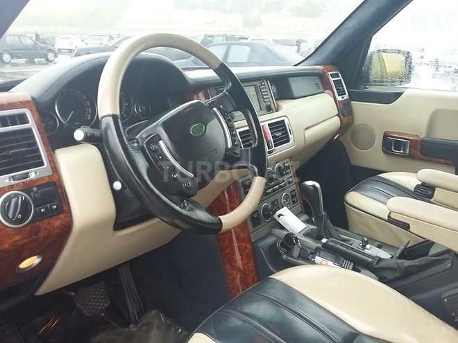 Land Rover Range Rover 2003, 246,000 km - 4.4 л - Bakı