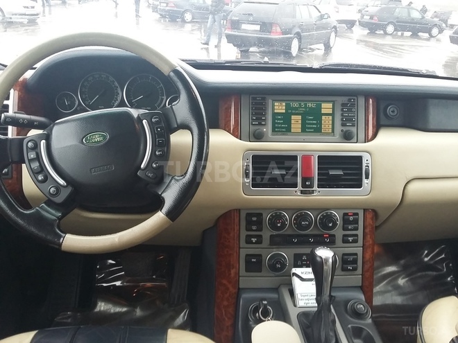 Land Rover Range Rover 2003, 246,000 km - 4.4 л - Bakı