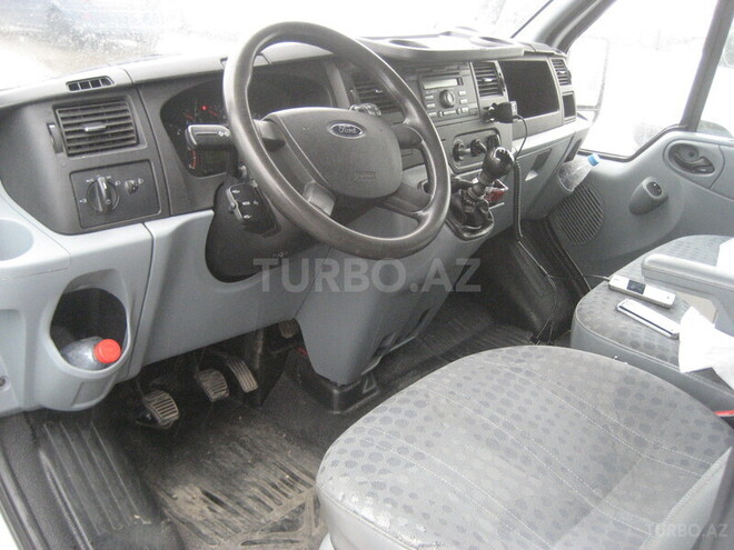 Ford Transit 2010, 114,000 km - 2.4 л - Bakı