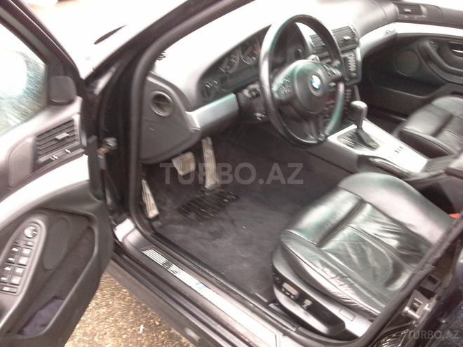 BMW 530 2001, 225,000 km - 3.0 l - Bakı