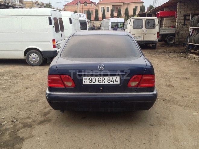 Mercedes E 230 1997, 400,000 km - 2.3 l - Bakı