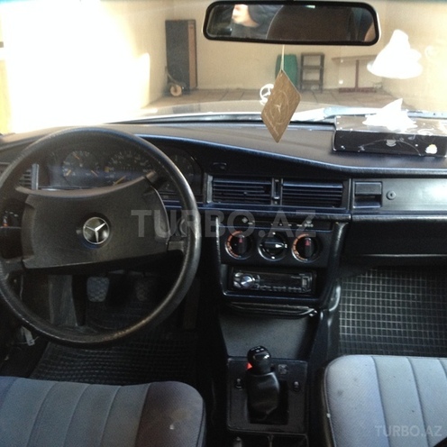 Mercedes 190 1991, 267,762 km - 1.8 l - Bakı