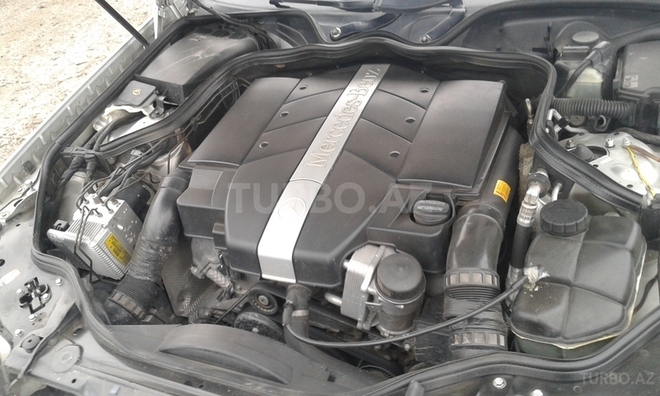 Mercedes E 240 2002, 212,335 km - 2.4 l - Gəncə
