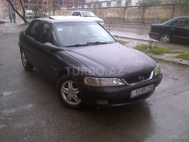 Opel Vectra 1997, 240,000 km - 1.8 l - Bakı