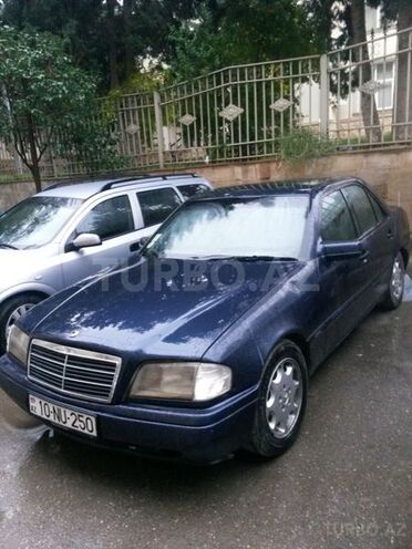 Mercedes C 250 1996, 480,000 km - 2.5 l - Bakı