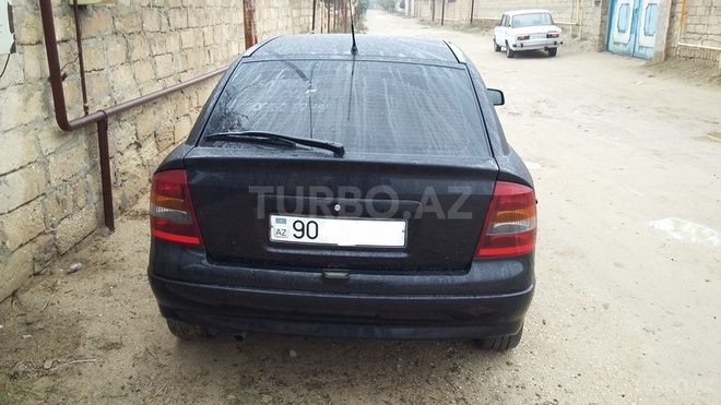 Opel Astra 2005, 65,000 km - 1.6 l - Bakı